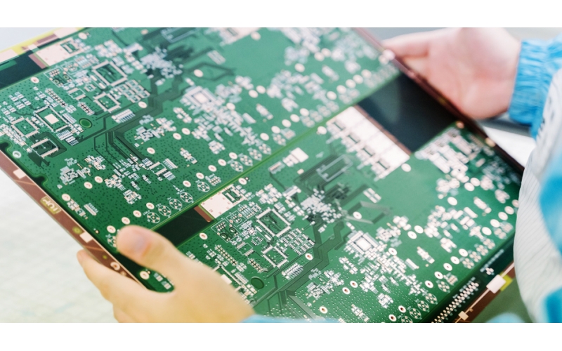 電子工程師如何擺放PCB元器件？10條技巧經(jīng)驗(yàn)