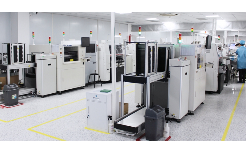 PCBA加工廠如何保證貼片機(jī)精度？