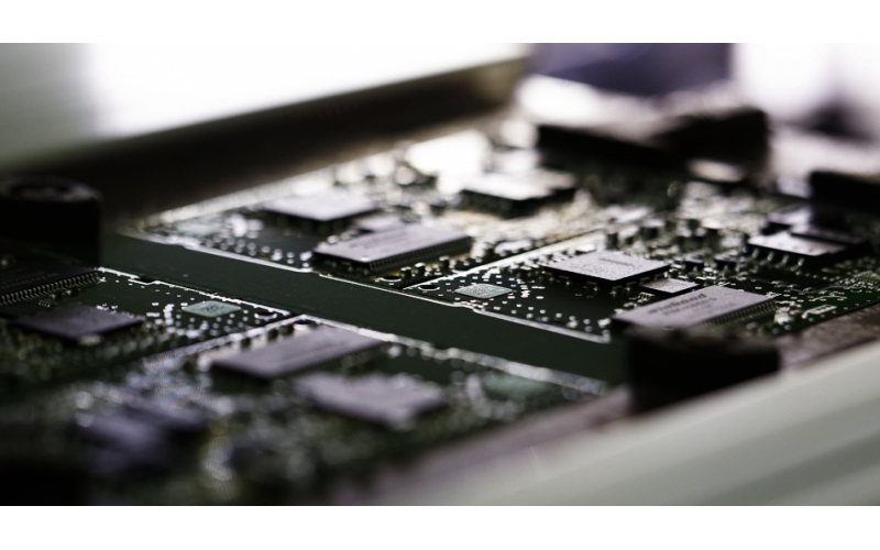 PCBA在物聯(lián)網(wǎng)（IoT）和嵌入式系統(tǒng)中的應用