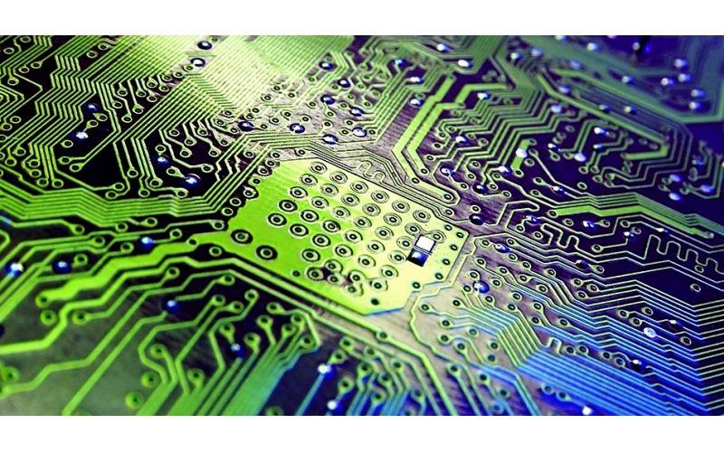 PCB布局布線中的常見錯誤及改進方法：優(yōu)化設(shè)計減少風(fēng)險