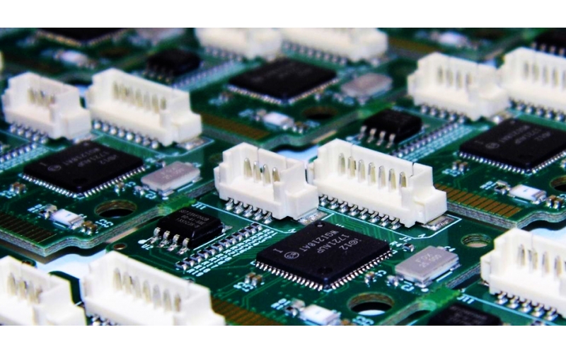 PCBA工廠的先進(jìn)貼片技術(shù)如何滿足高精度要求？